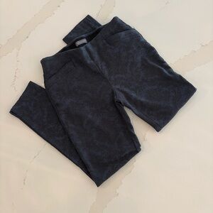 Van Heusen Women’s Navy and Black Legging Fit Trousers